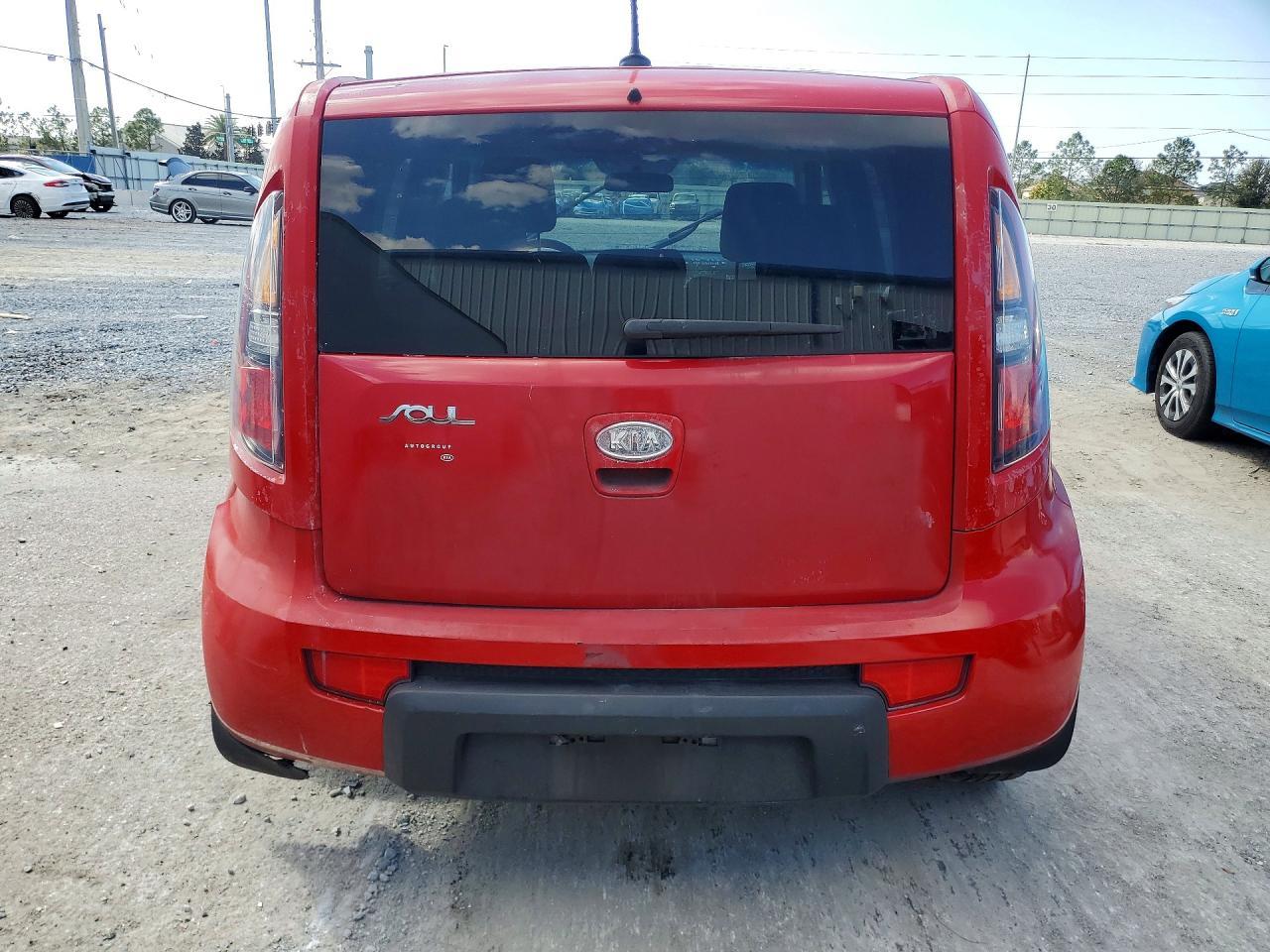 2011 KIA SOUL