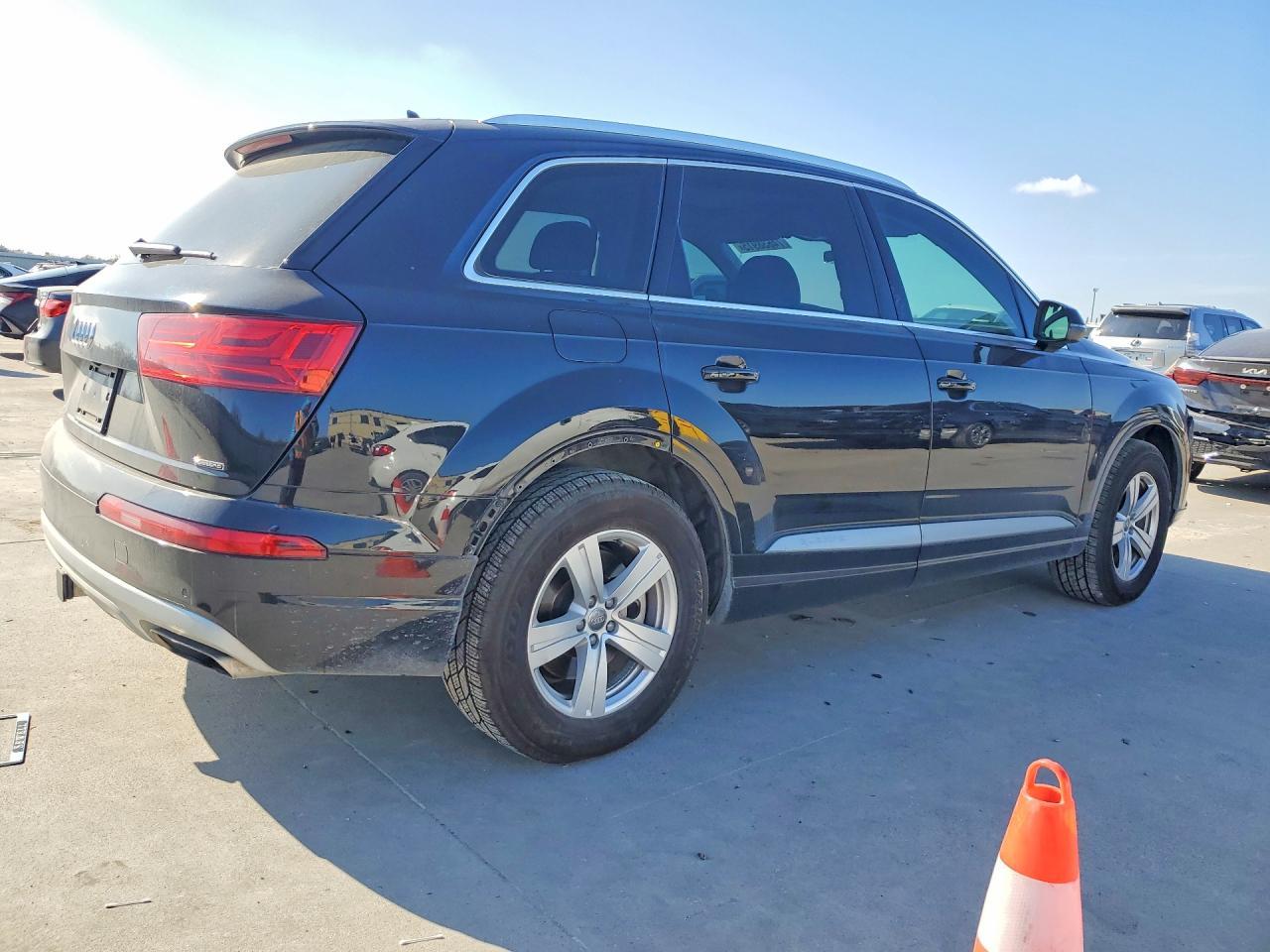 2019 AUDI Q7