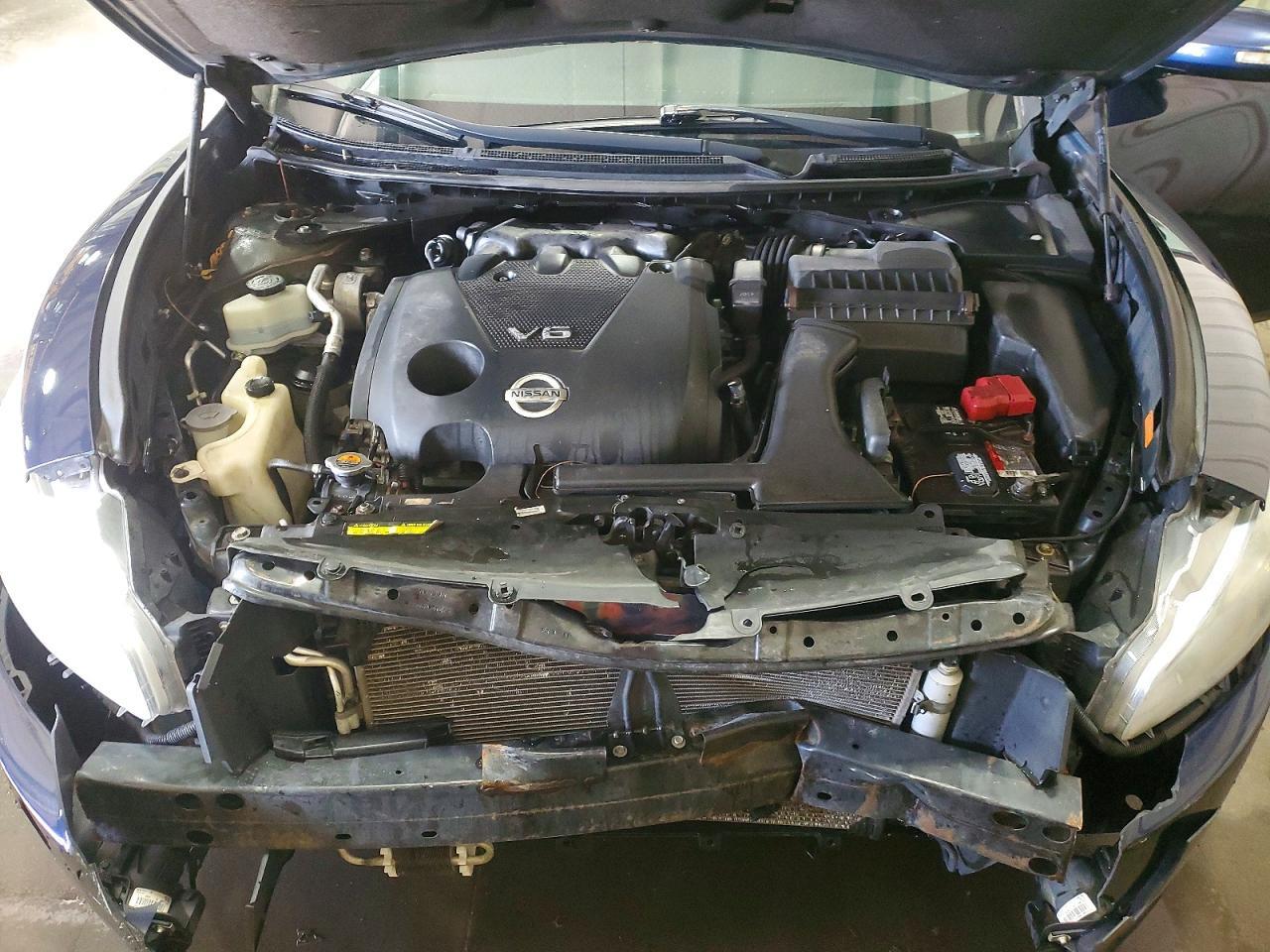 2014 NISSAN Maxima