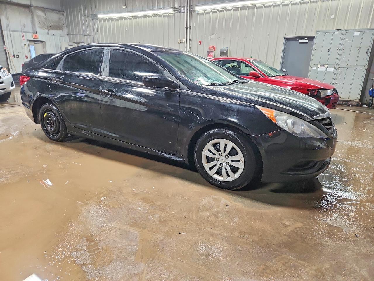 2011 HYUNDAI SONATA