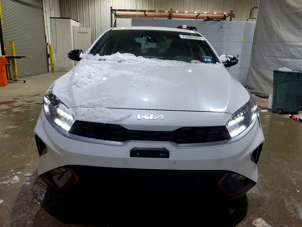2023 KIA FORTE
