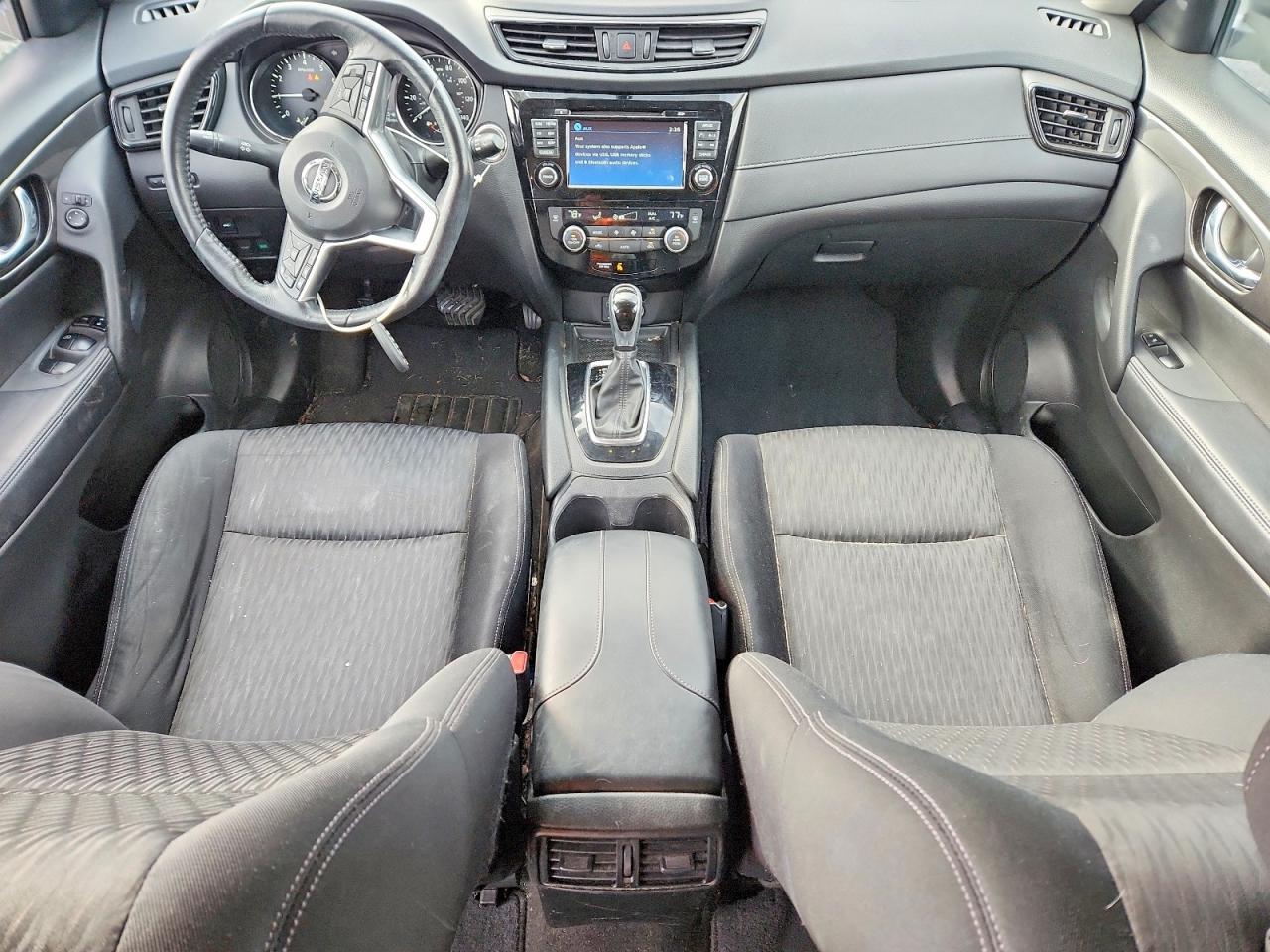 2017 NISSAN ROGUE