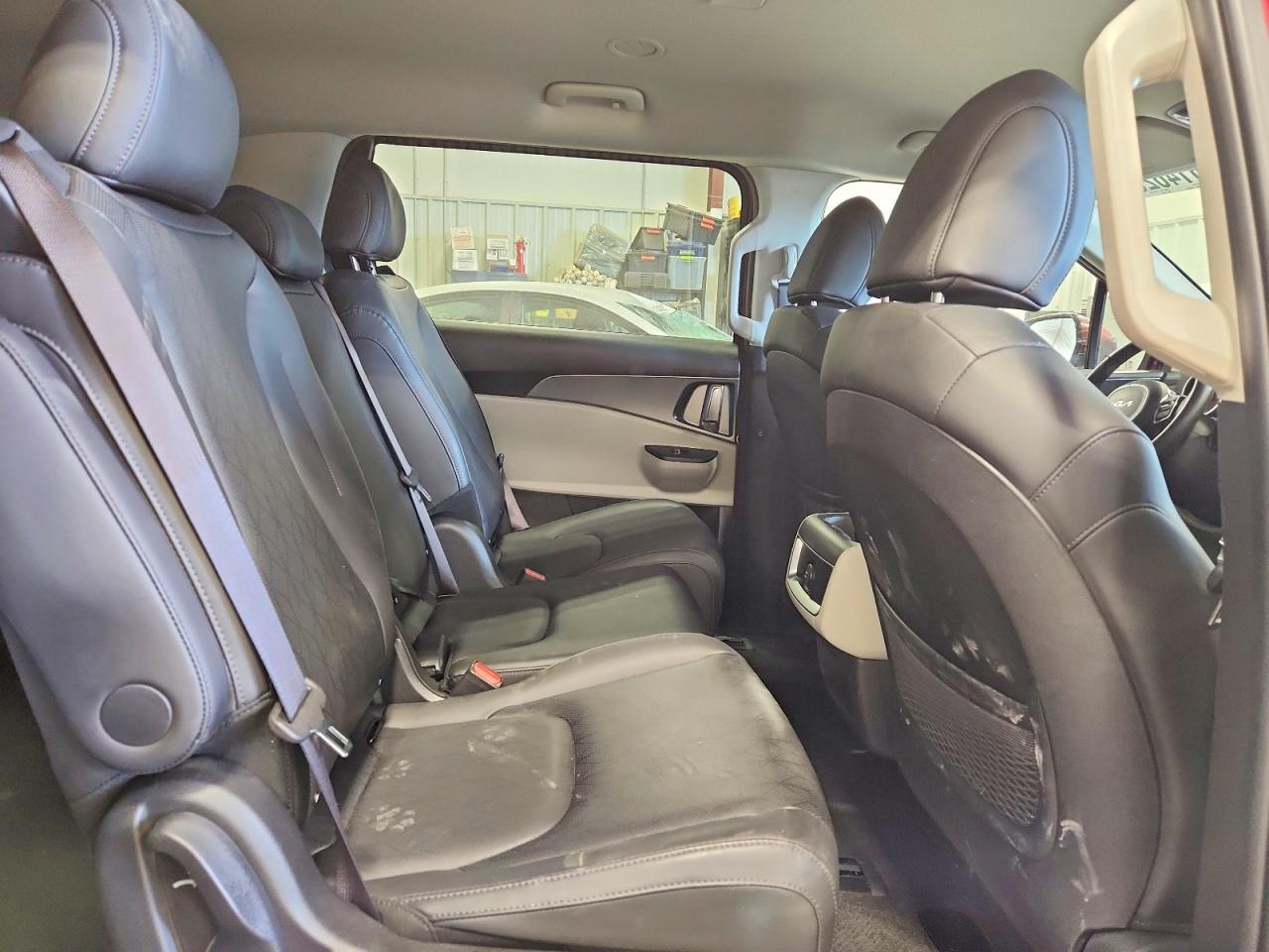 2024 KIA Carnival