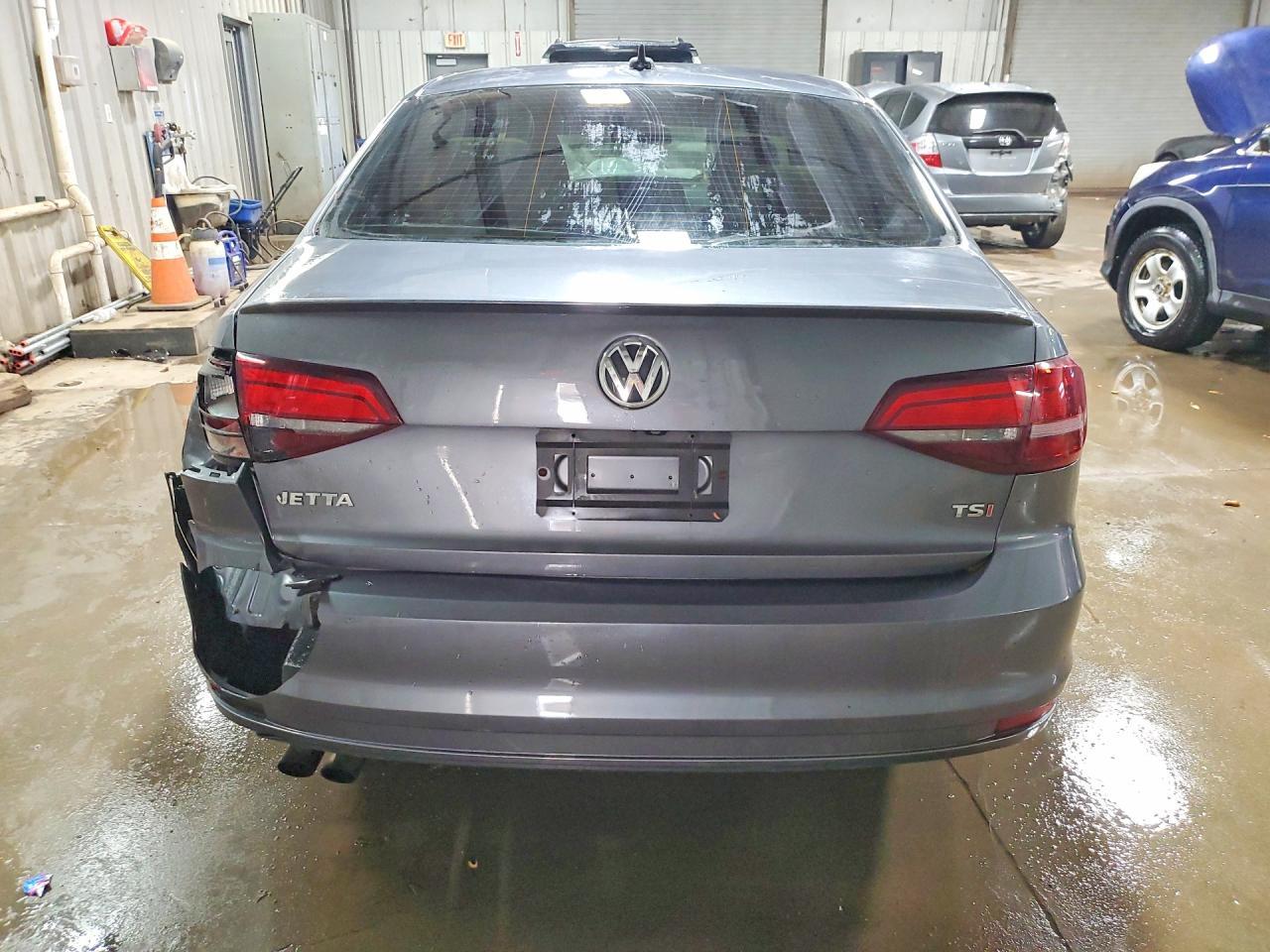 2016 VOLKSWAGEN JETTA