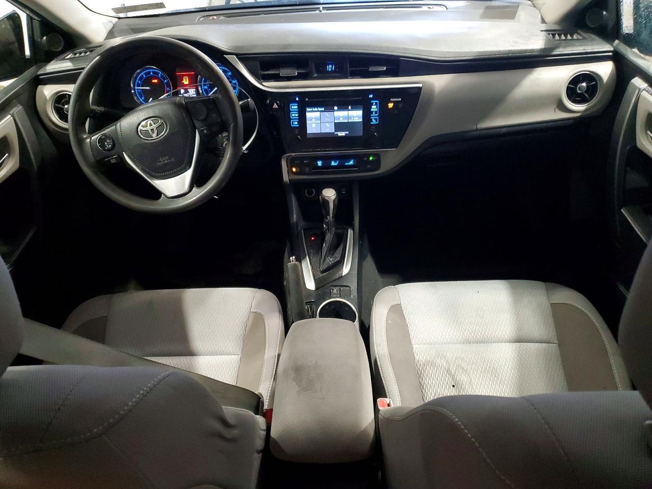 2017 TOYOTA COROLLA
