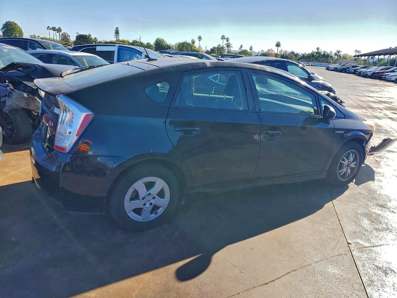 2011 TOYOTA PRIUS
