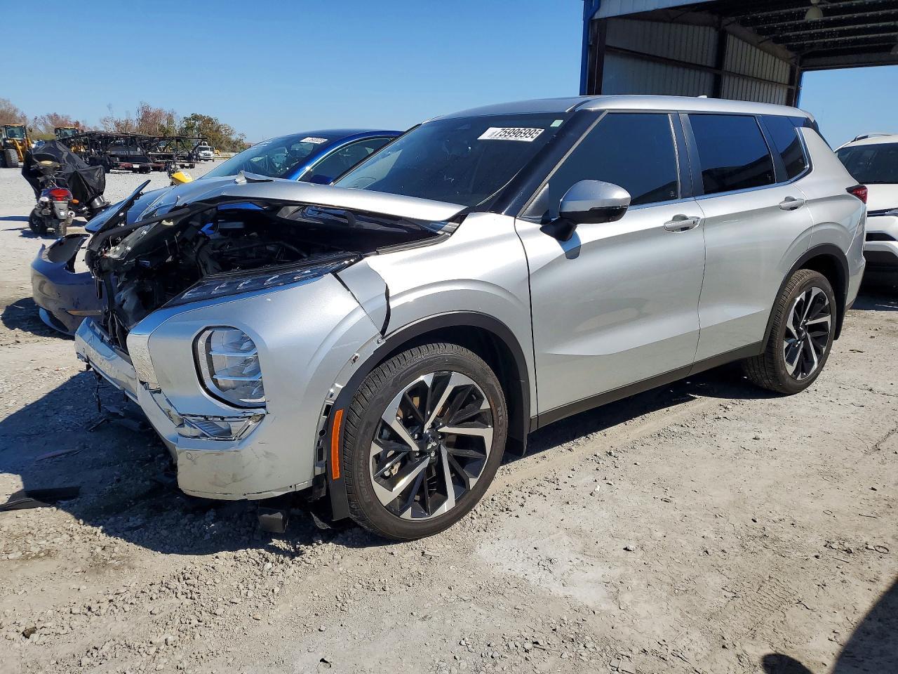 2024 MITSUBISHI outlander