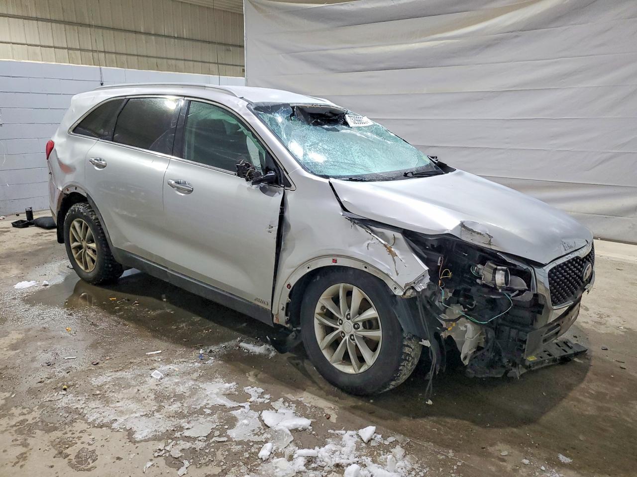 2016 KIA SORENTO