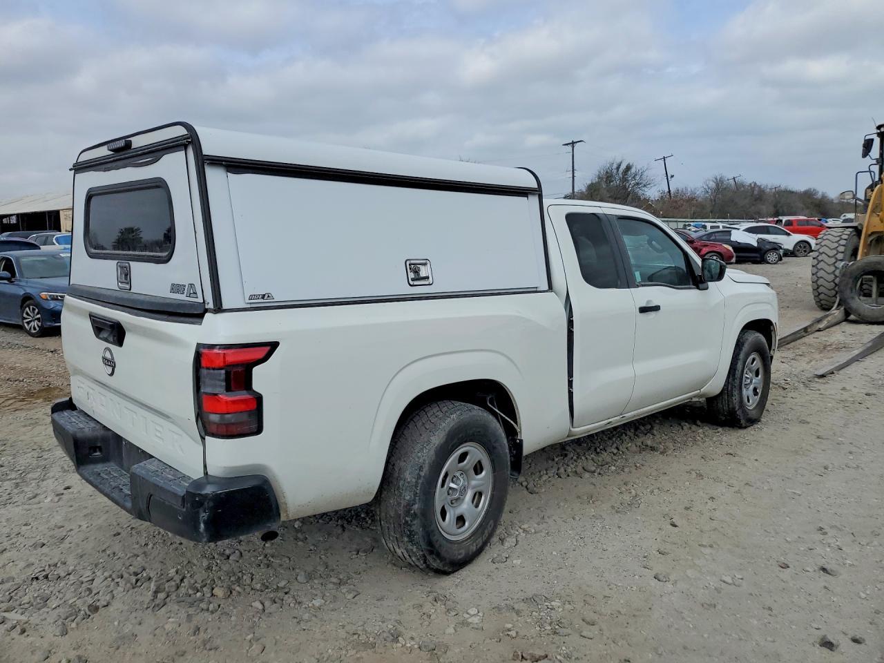 2023 NISSAN Frontier