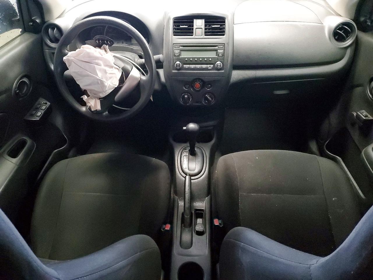 2015 NISSAN VERSA