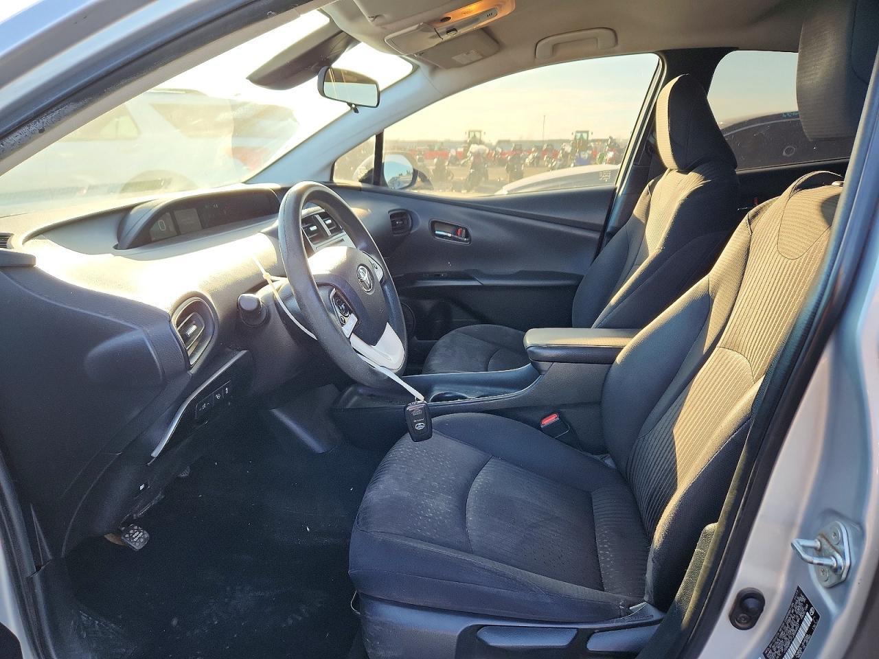 2018 TOYOTA PRIUS