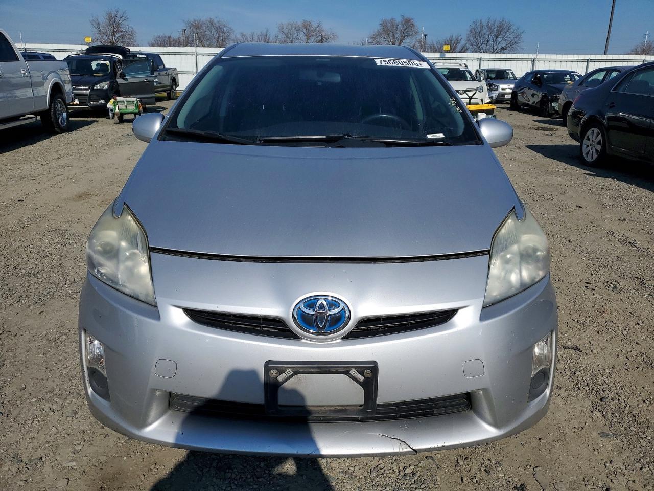 2011 TOYOTA PRIUS