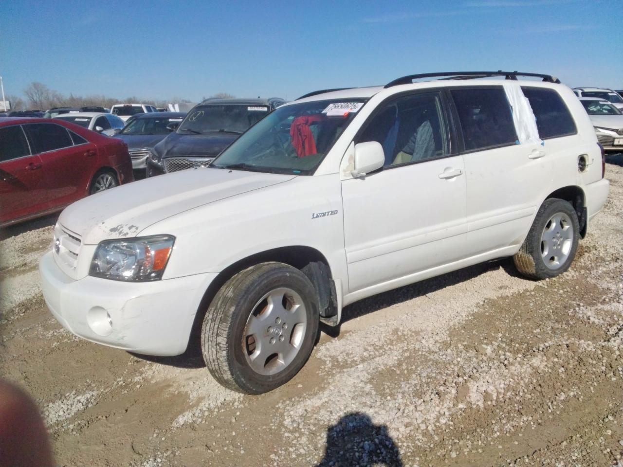 2004 TOYOTA HIGHLANDER