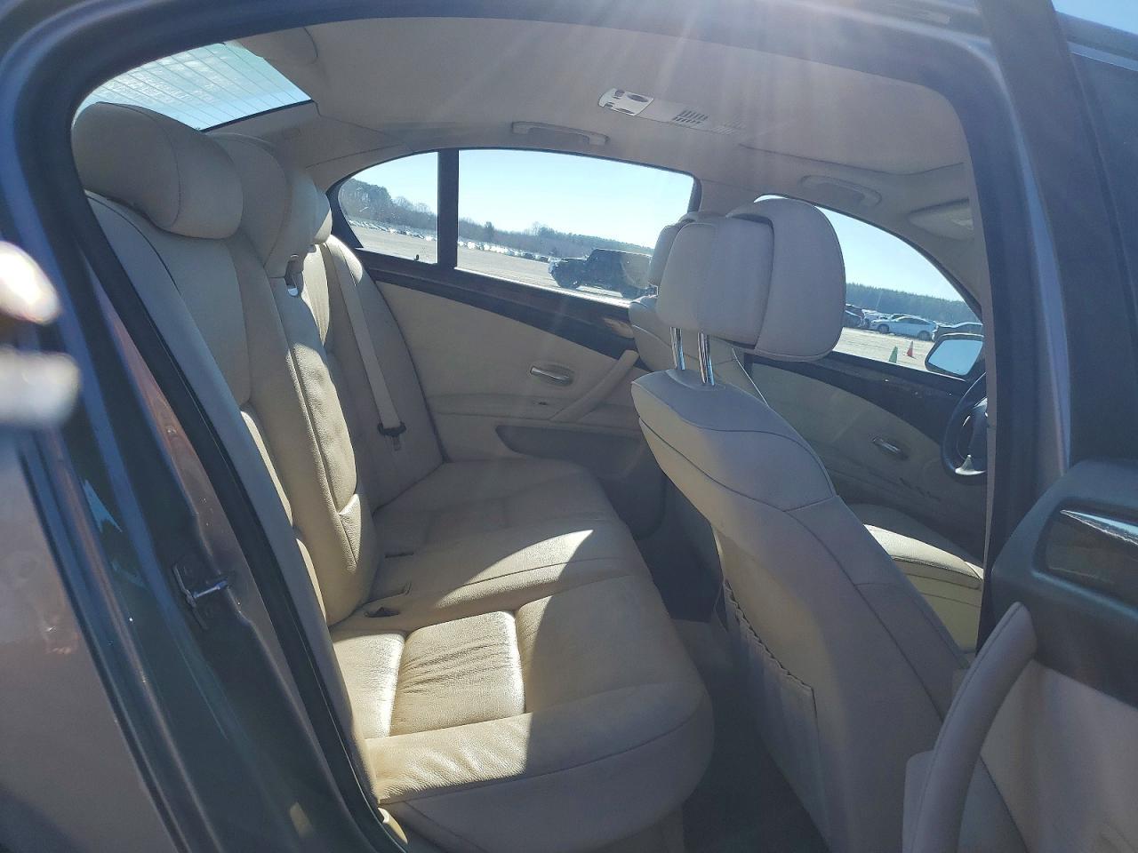 2010 BMW 5 series