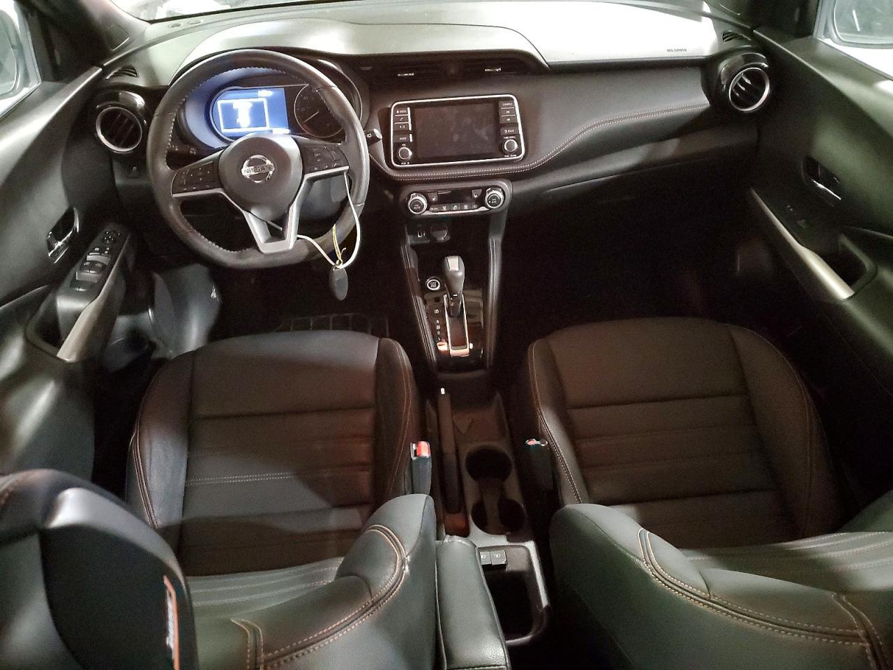 2019 NISSAN KICKS