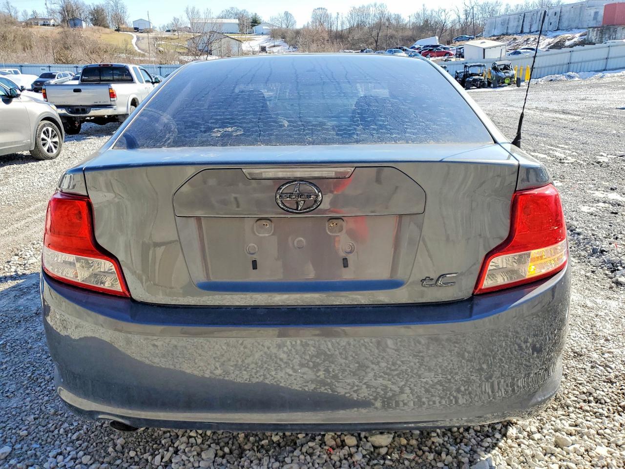 2013 TOYOTA SCION