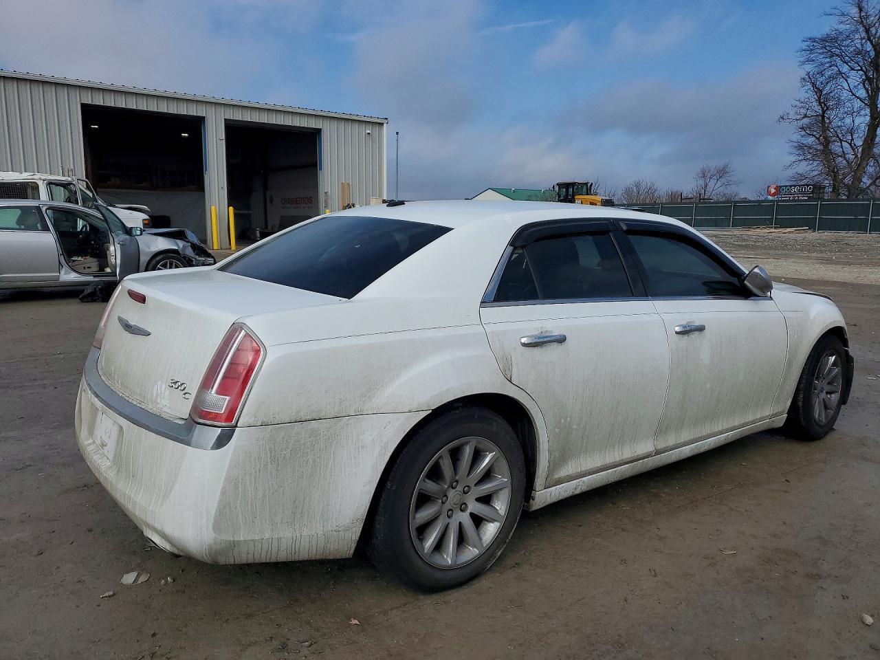 2013 CHRYSLER 300