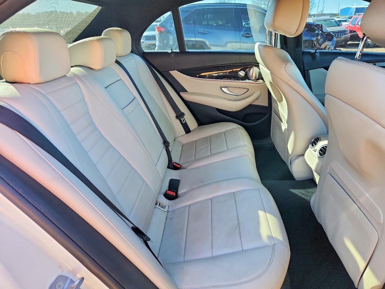 2017 MERCEDES-BENZ E-Class