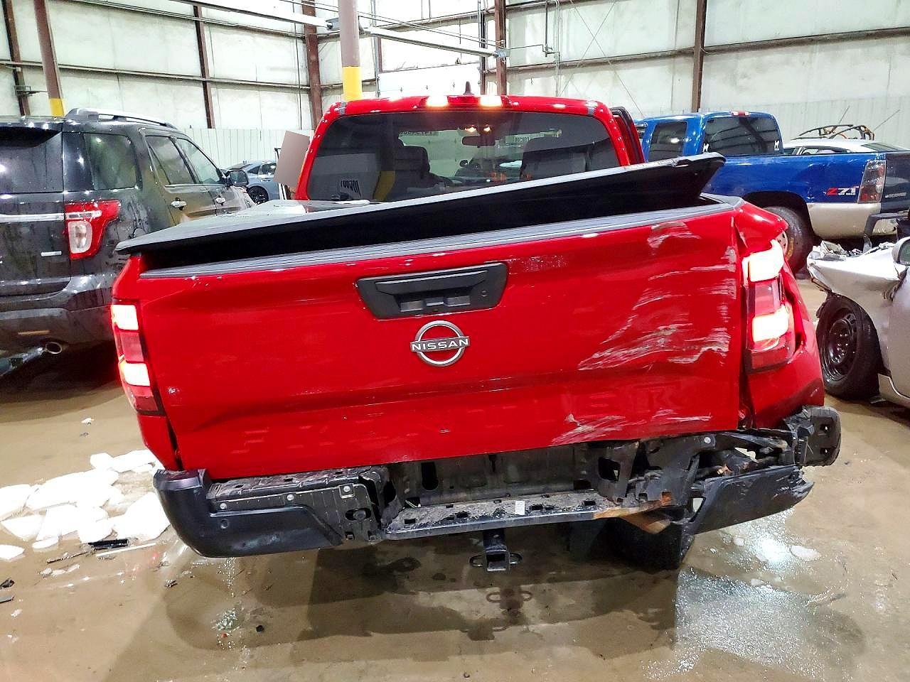 2022 NISSAN Frontier
