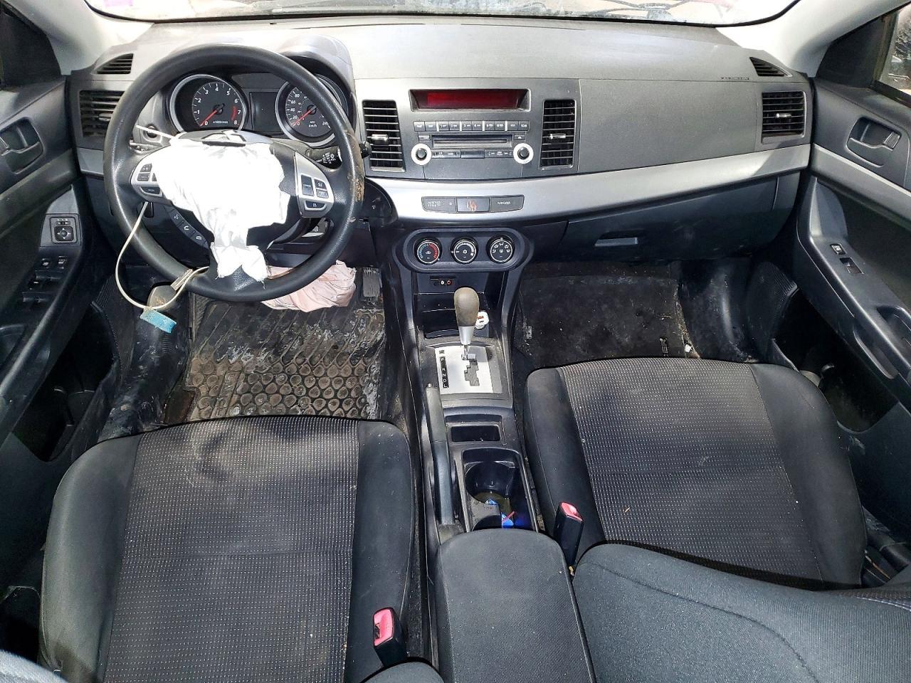 2011 MITSUBISHI LANCER