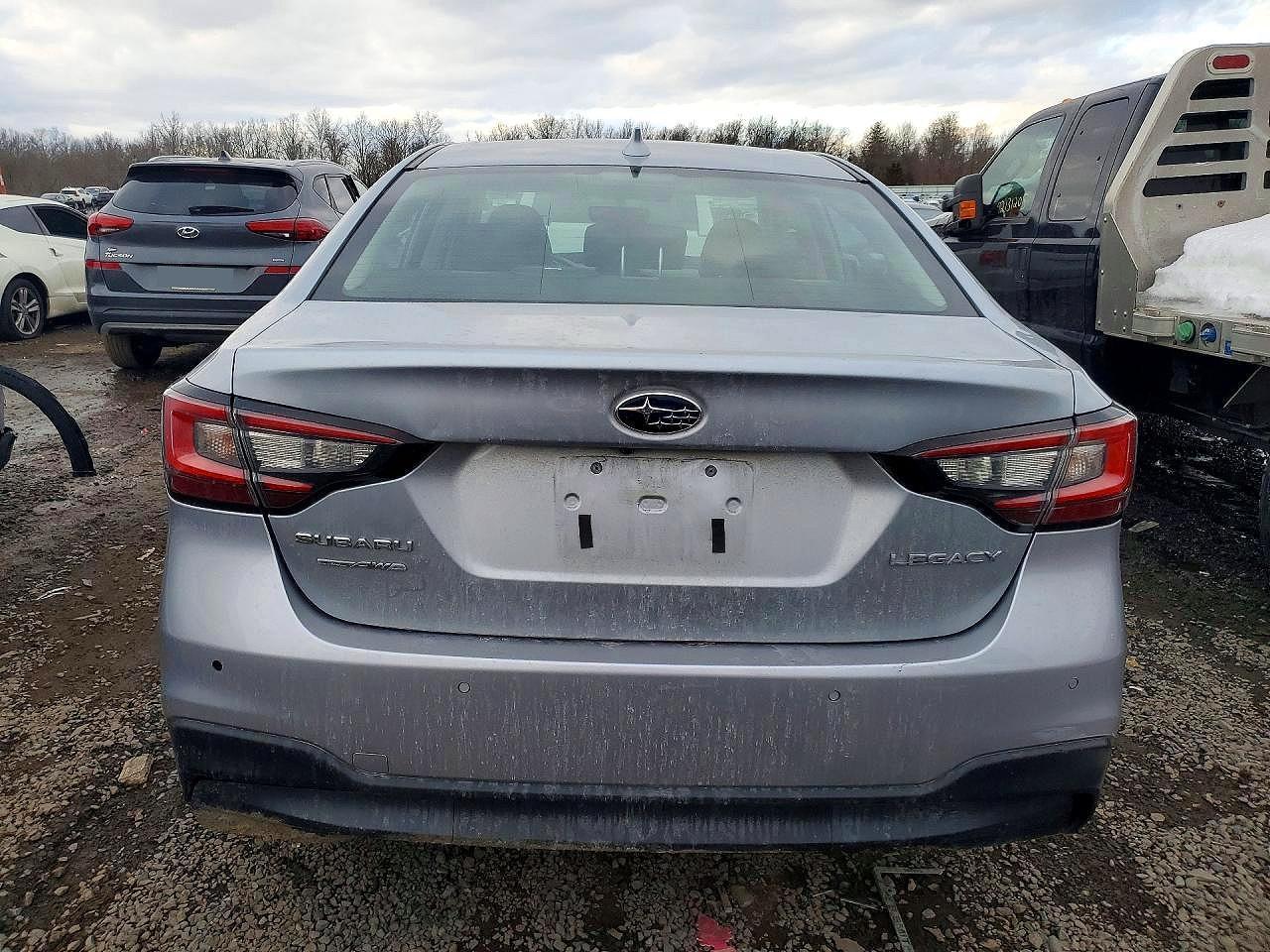 2020 SUBARU Legacy