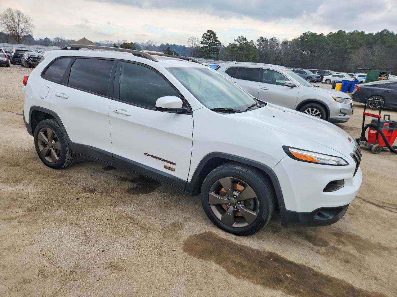 2016 JEEP CHEROKEE