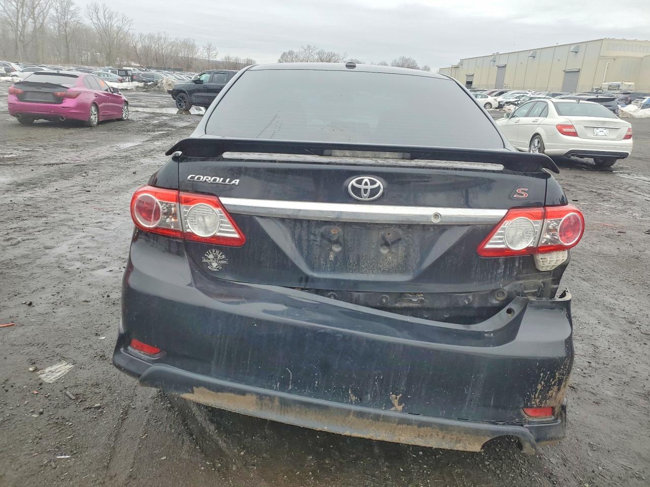 2013 TOYOTA COROLLA