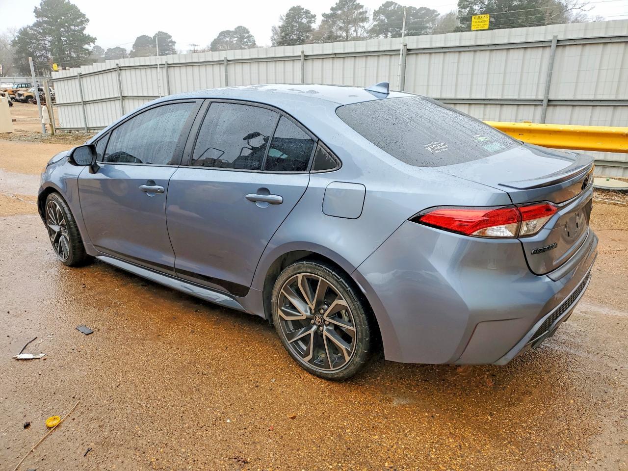 2022 TOYOTA COROLLA