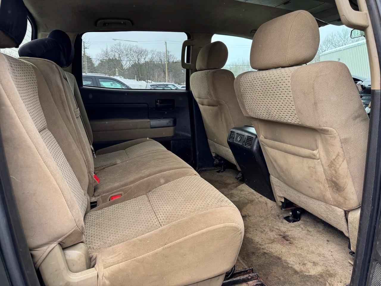 2011 TOYOTA TUNDRA