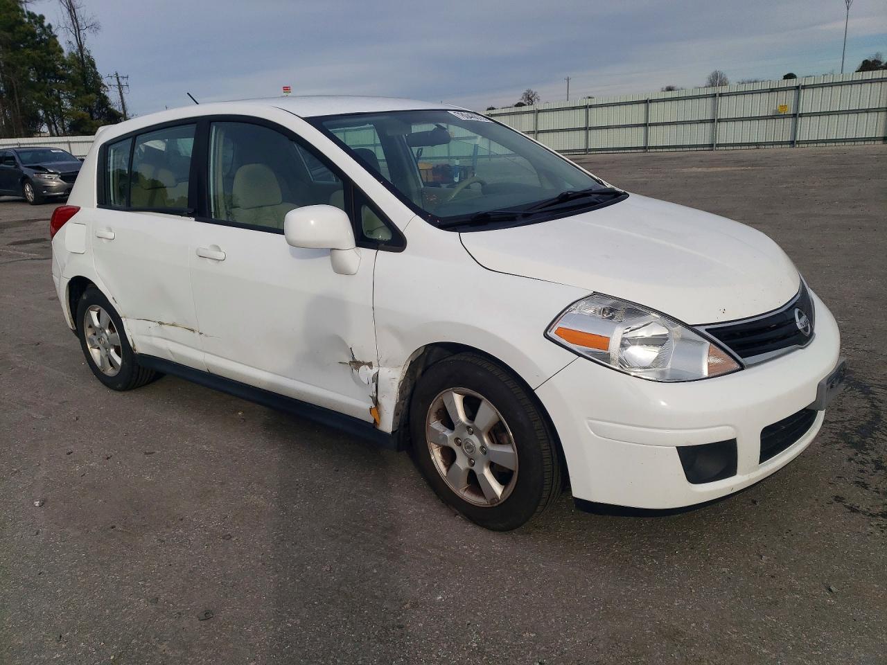 2012 NISSAN VERSA