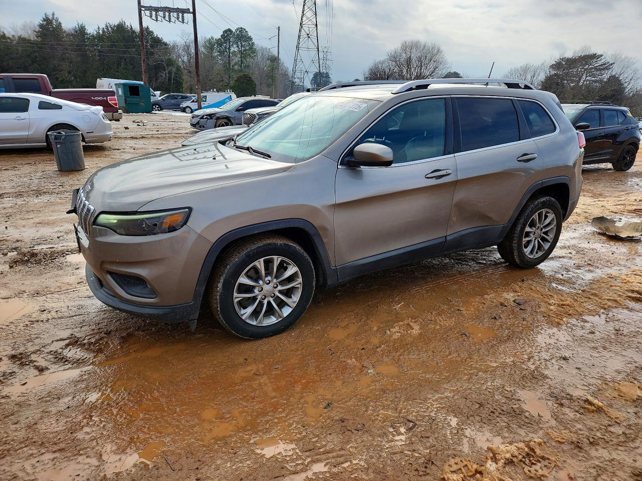 2019 JEEP CHEROKEE