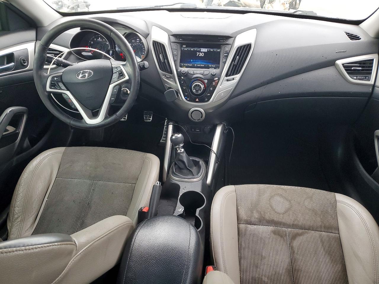 2013 HYUNDAI VELOSTER