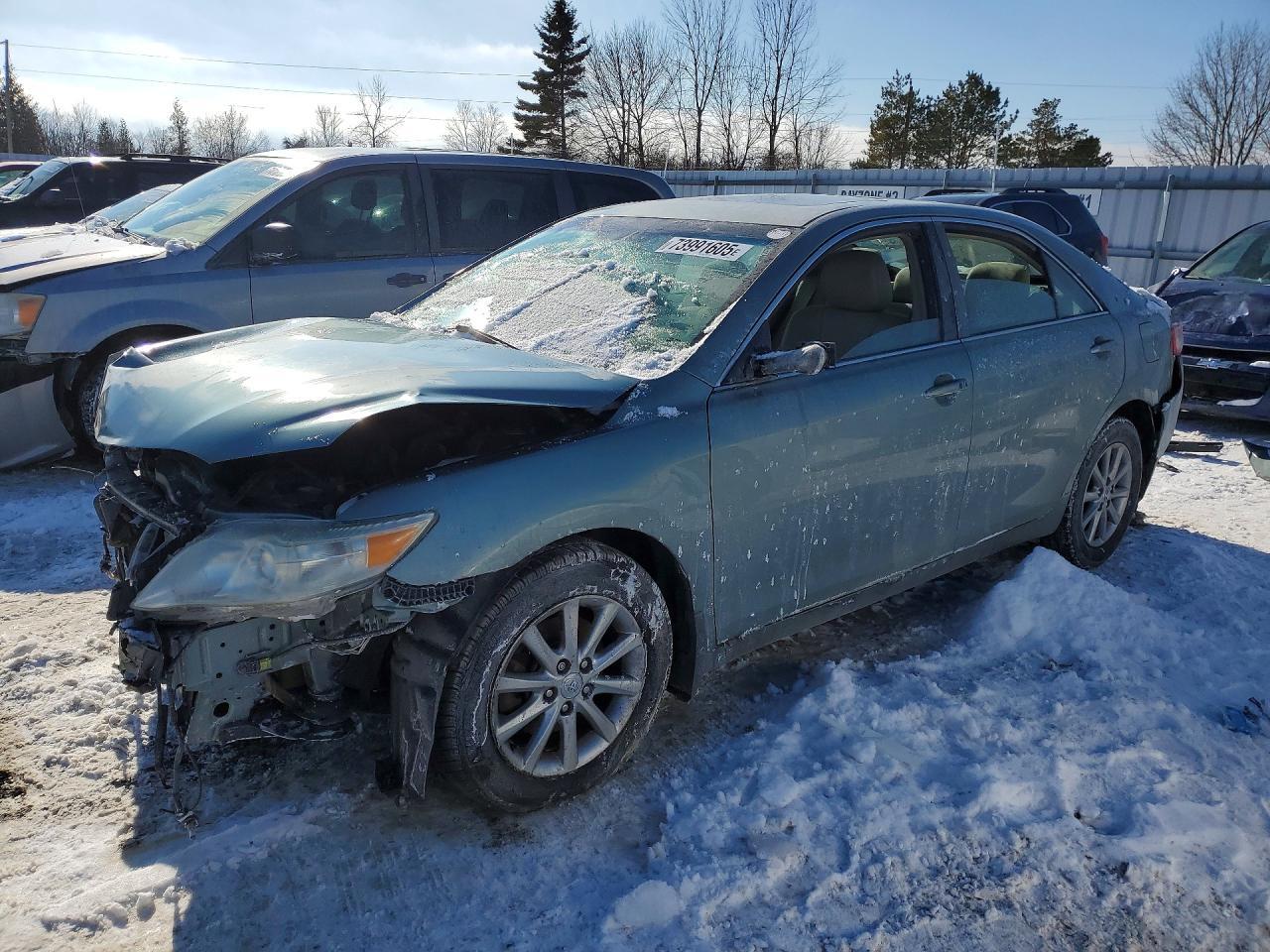 2011 TOYOTA CAMRY