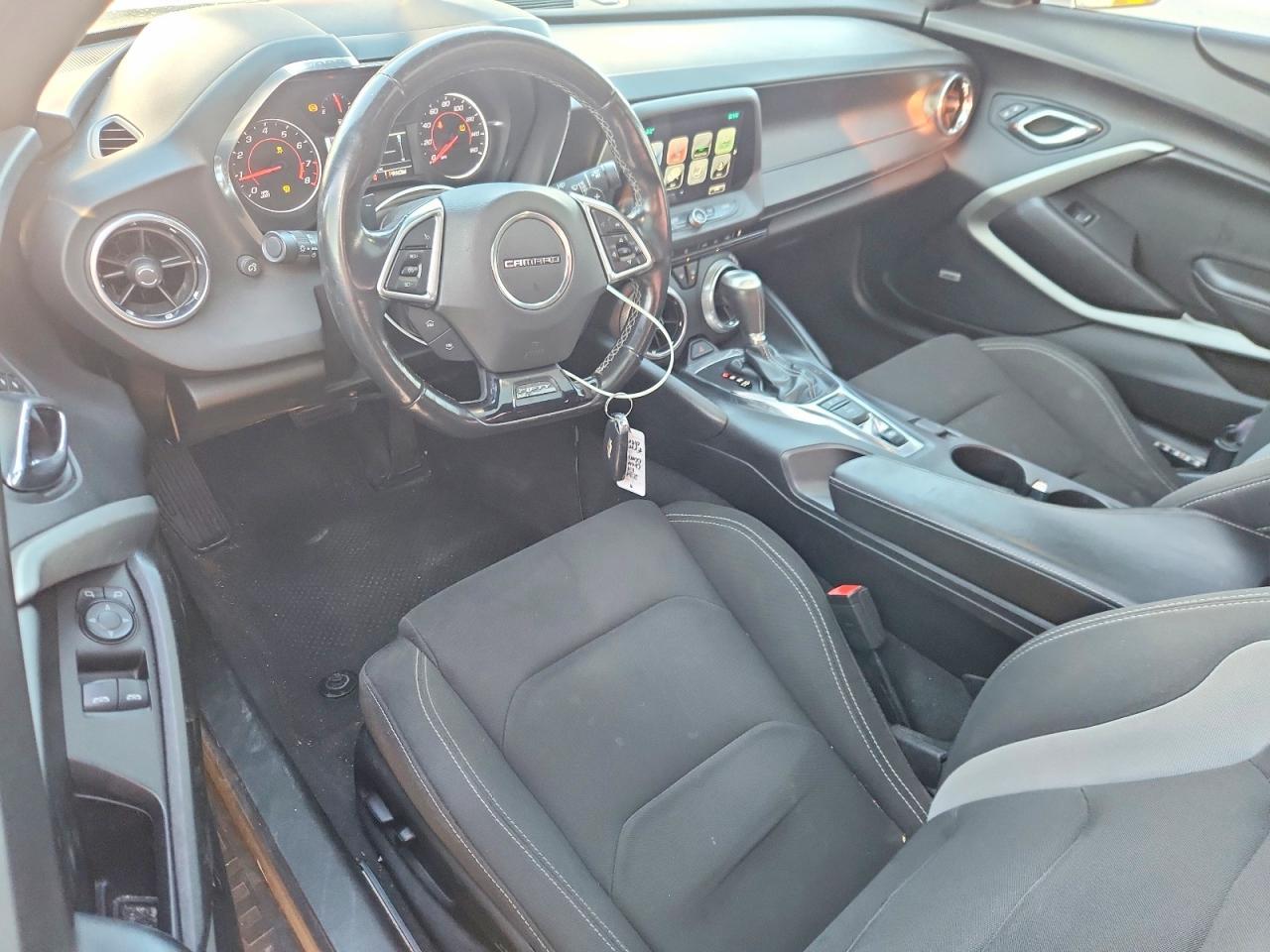 2017 CHEVROLET Camaro