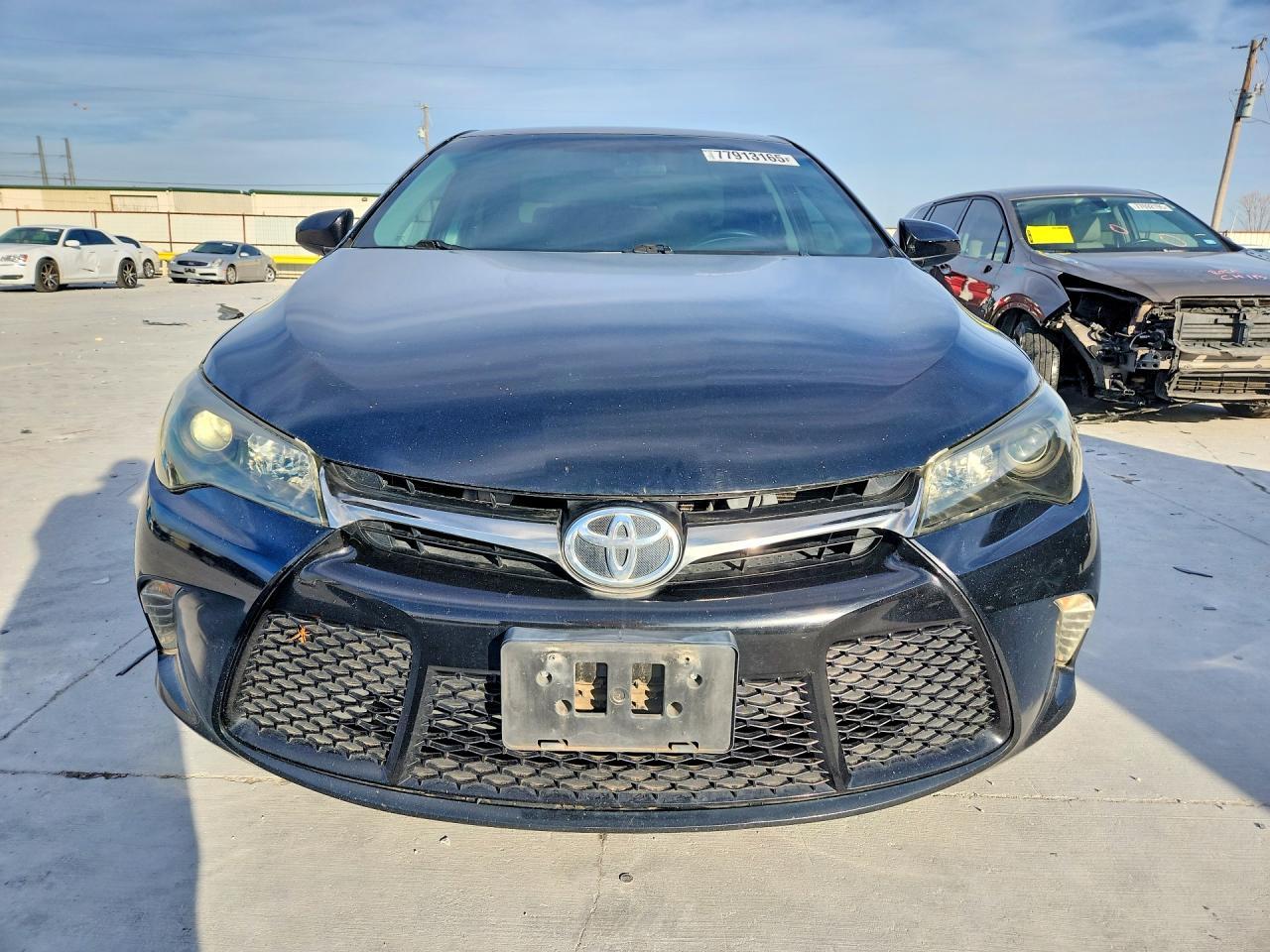 2016 TOYOTA CAMRY