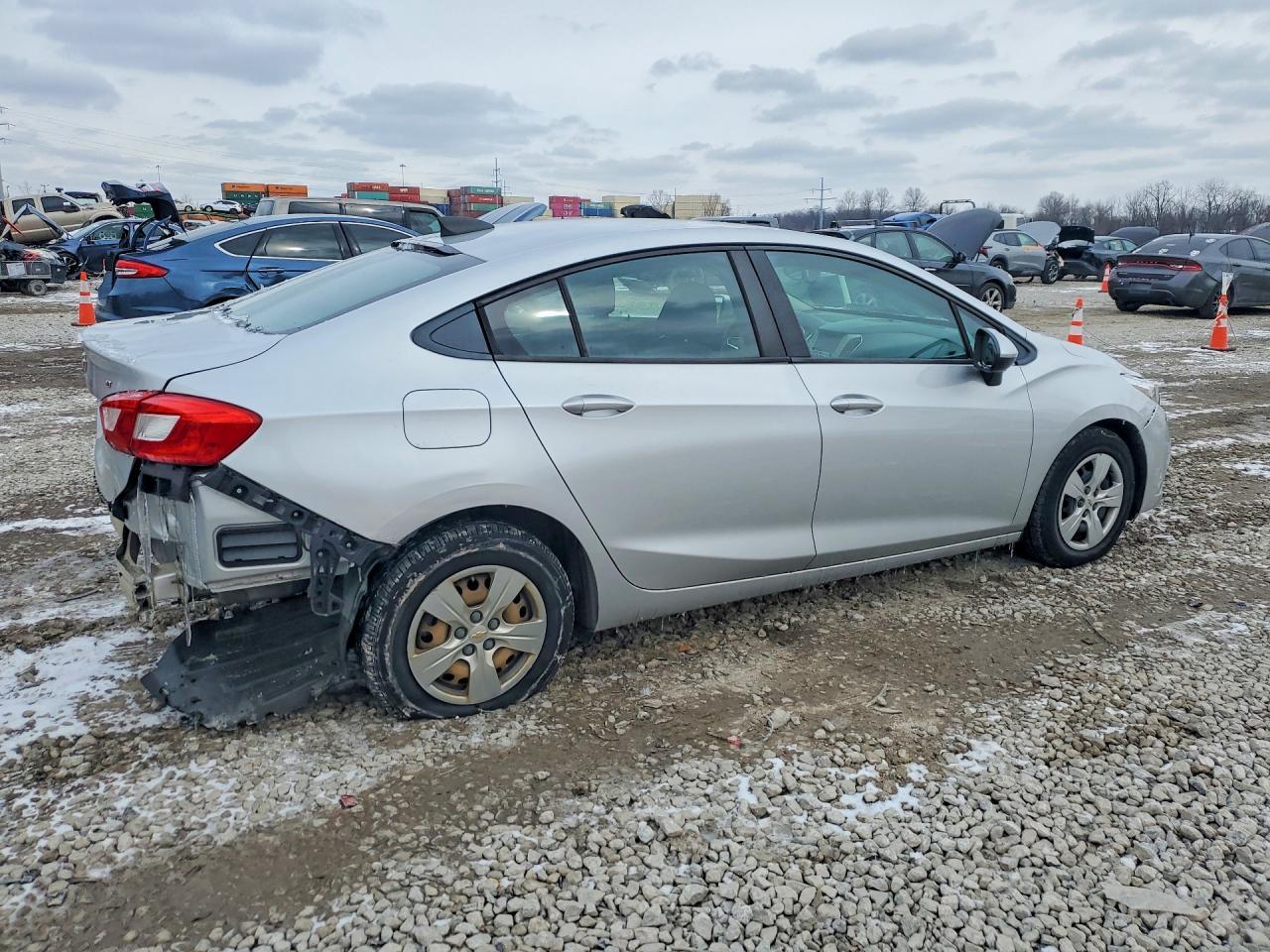 2016 CHEVROLET CRUZE