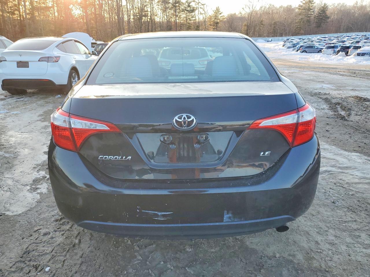 2015 TOYOTA COROLLA