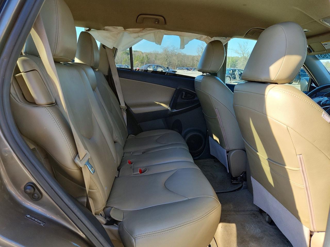 2012 TOYOTA RAV4
