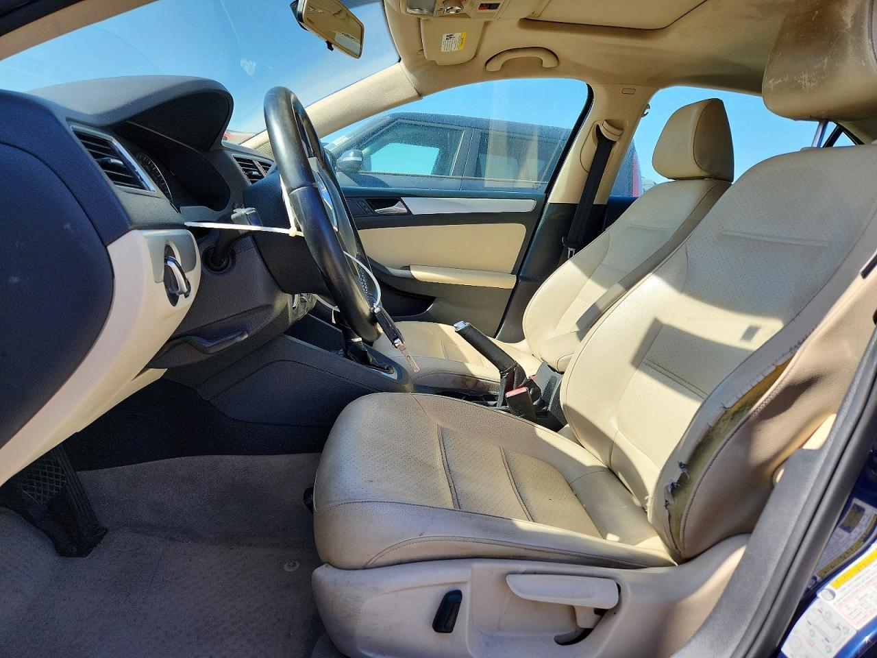 2014 VOLKSWAGEN JETTA