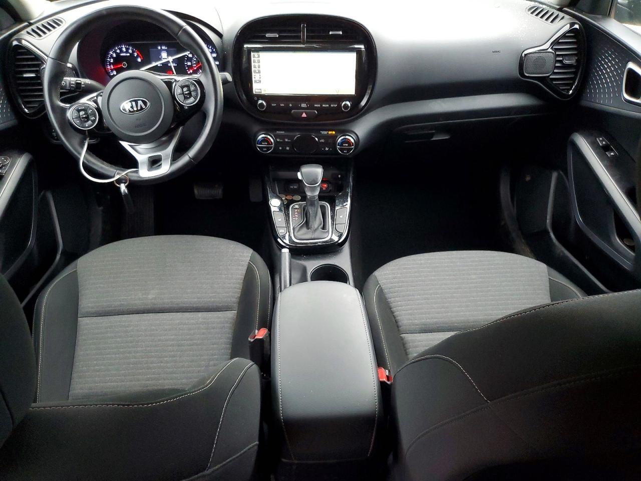 2021 KIA SOUL