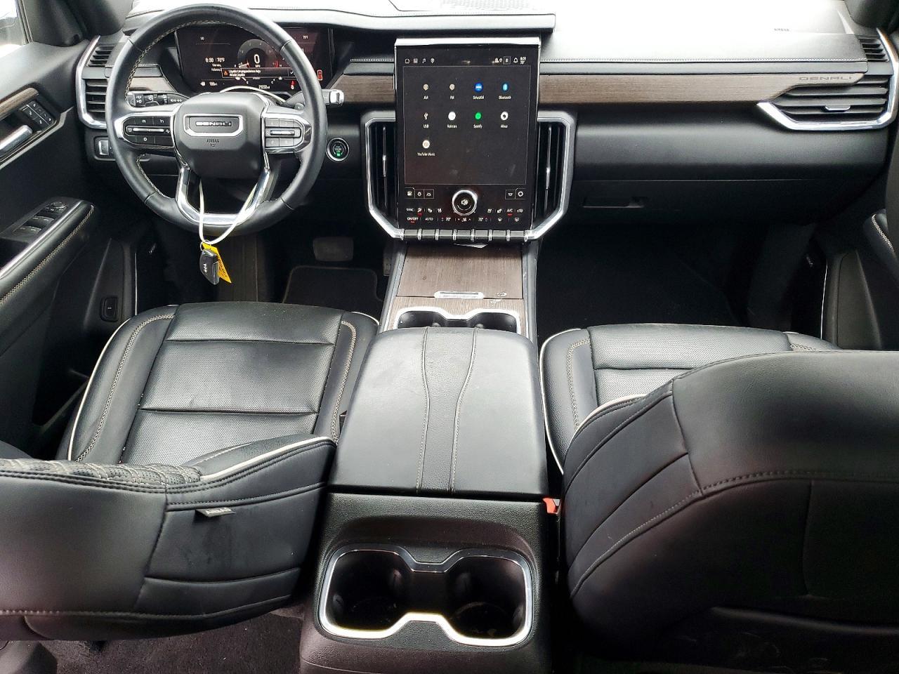2024 GMC ACADIA