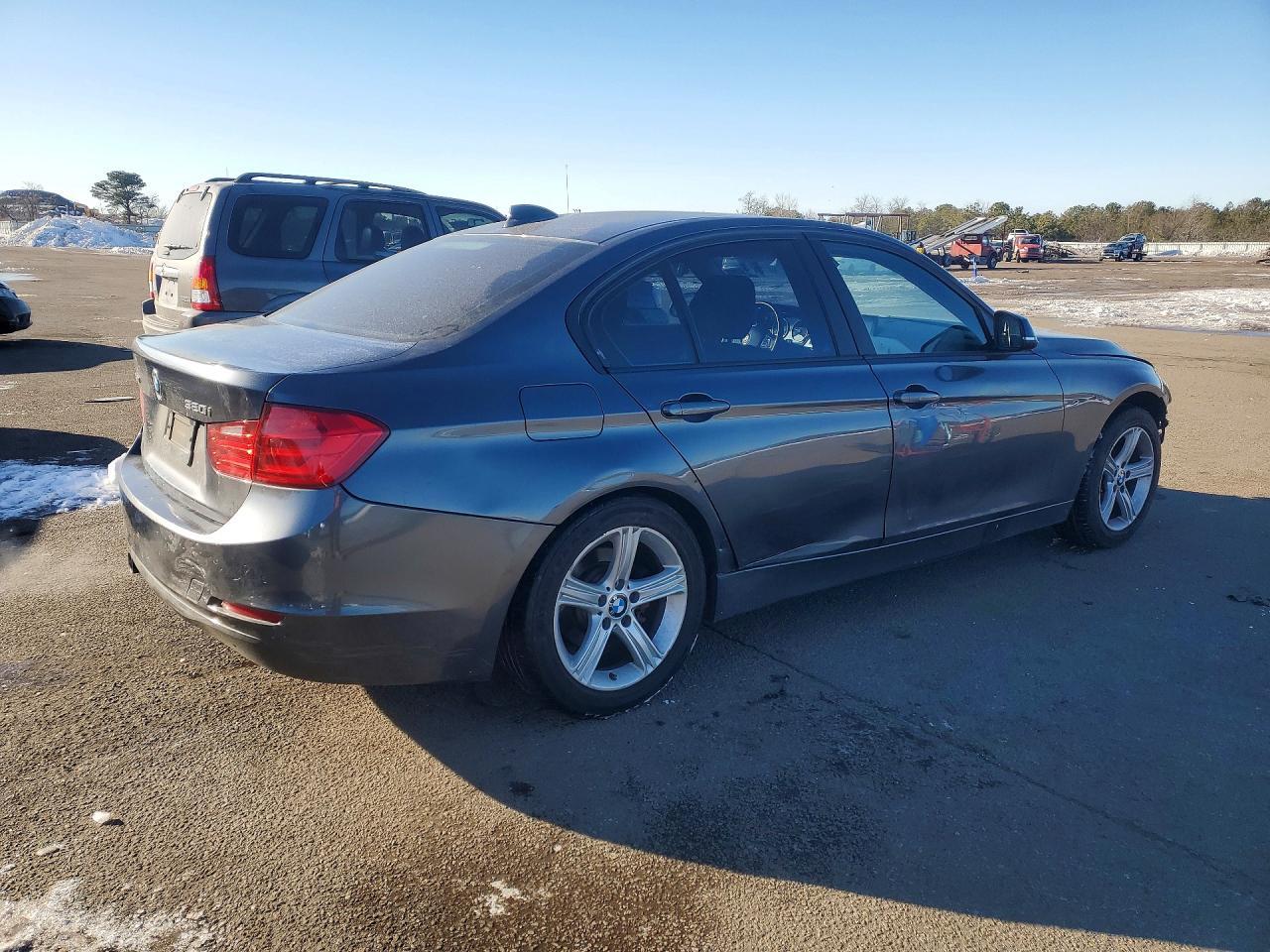 2014 BMW 3 SERIES