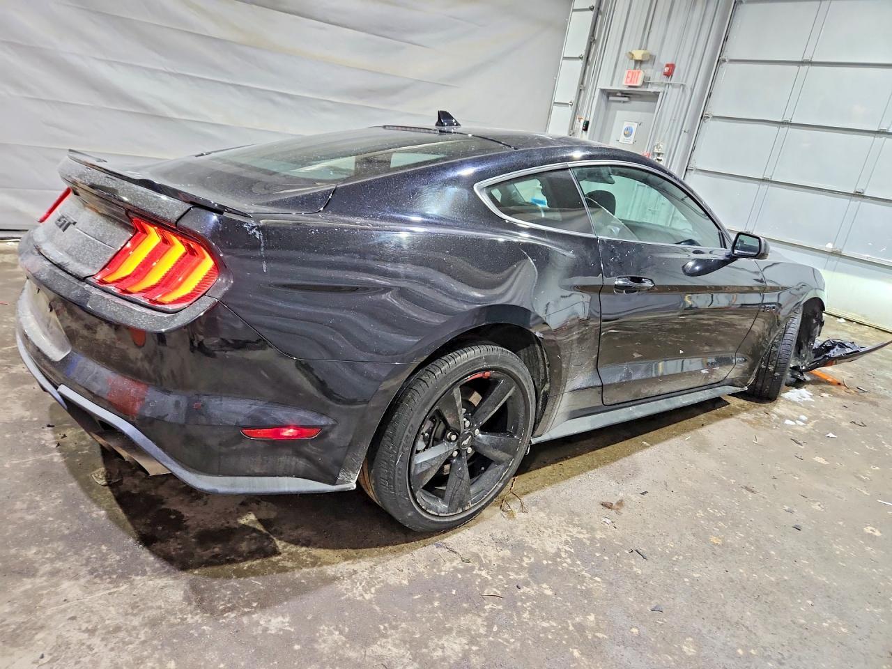 2021 FORD MUSTANG