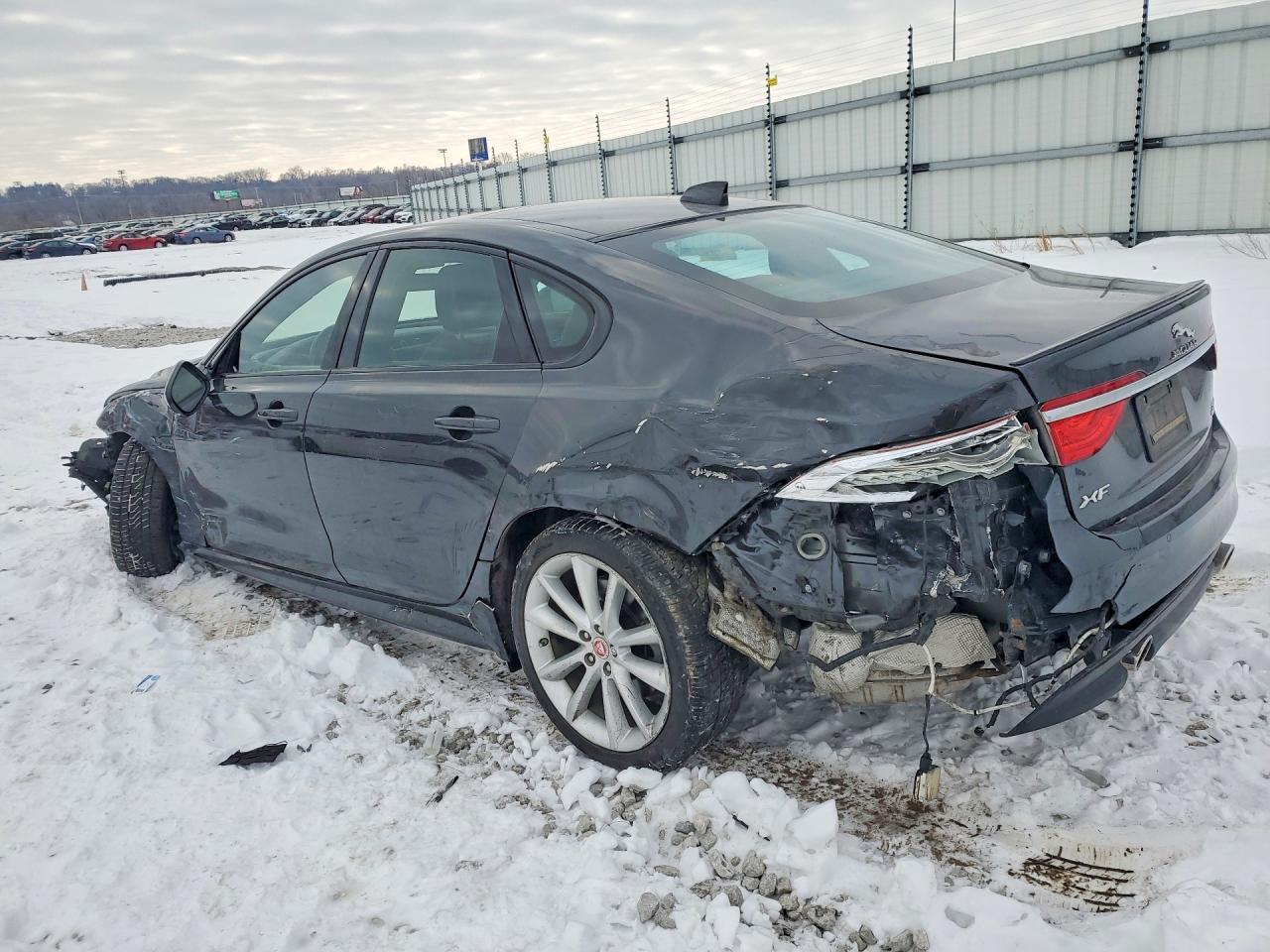 2016 JAGUAR XF