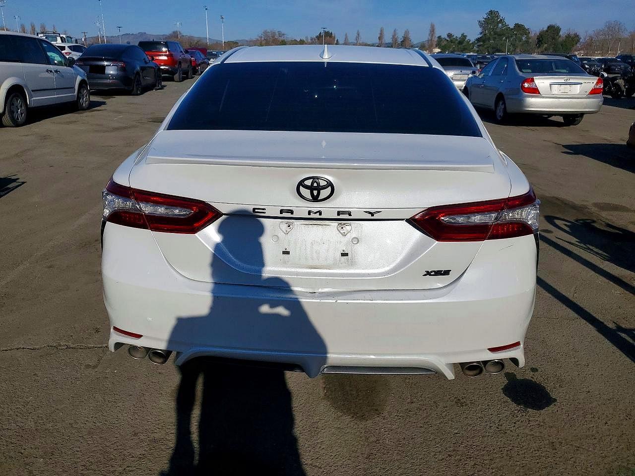 2020 TOYOTA CAMRY