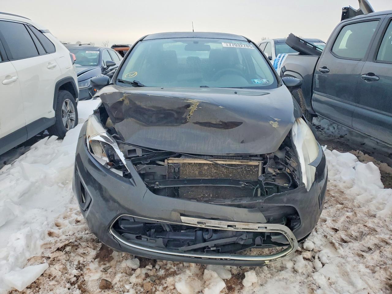 2011 FORD Fiesta