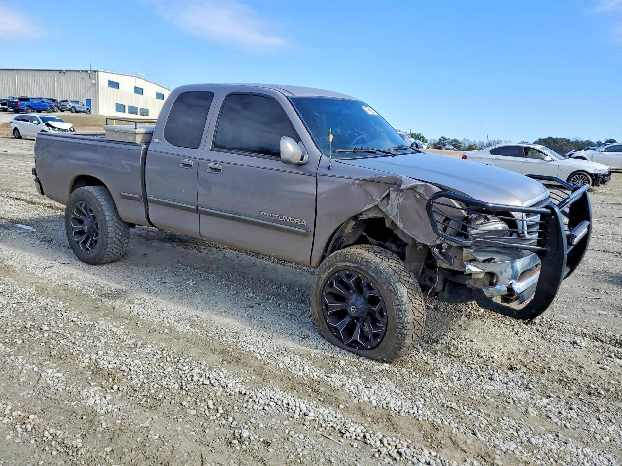 2002 TOYOTA TUNDRA