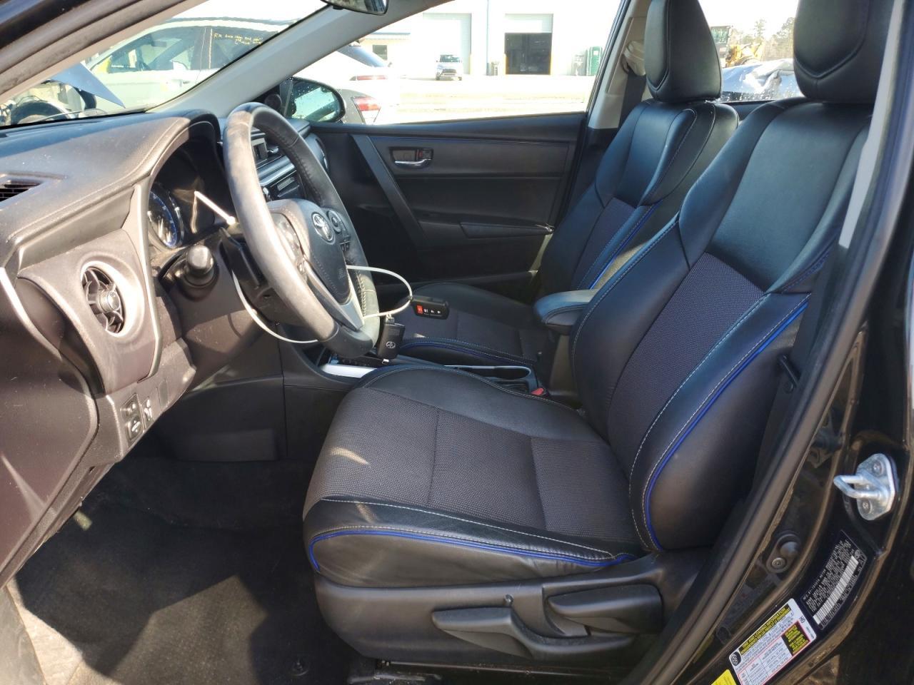 2017 TOYOTA COROLLA