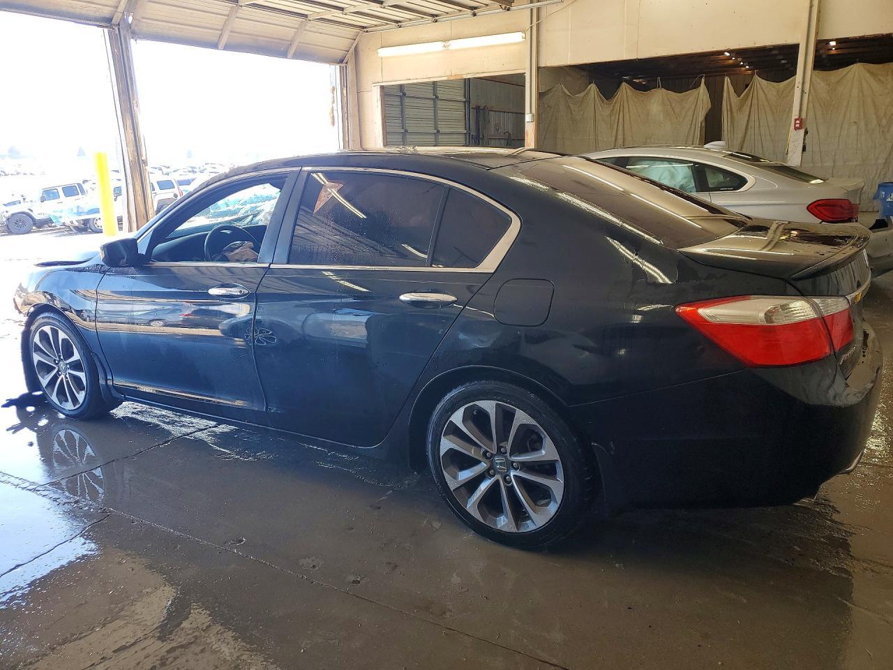 2015 HONDA ACCORD