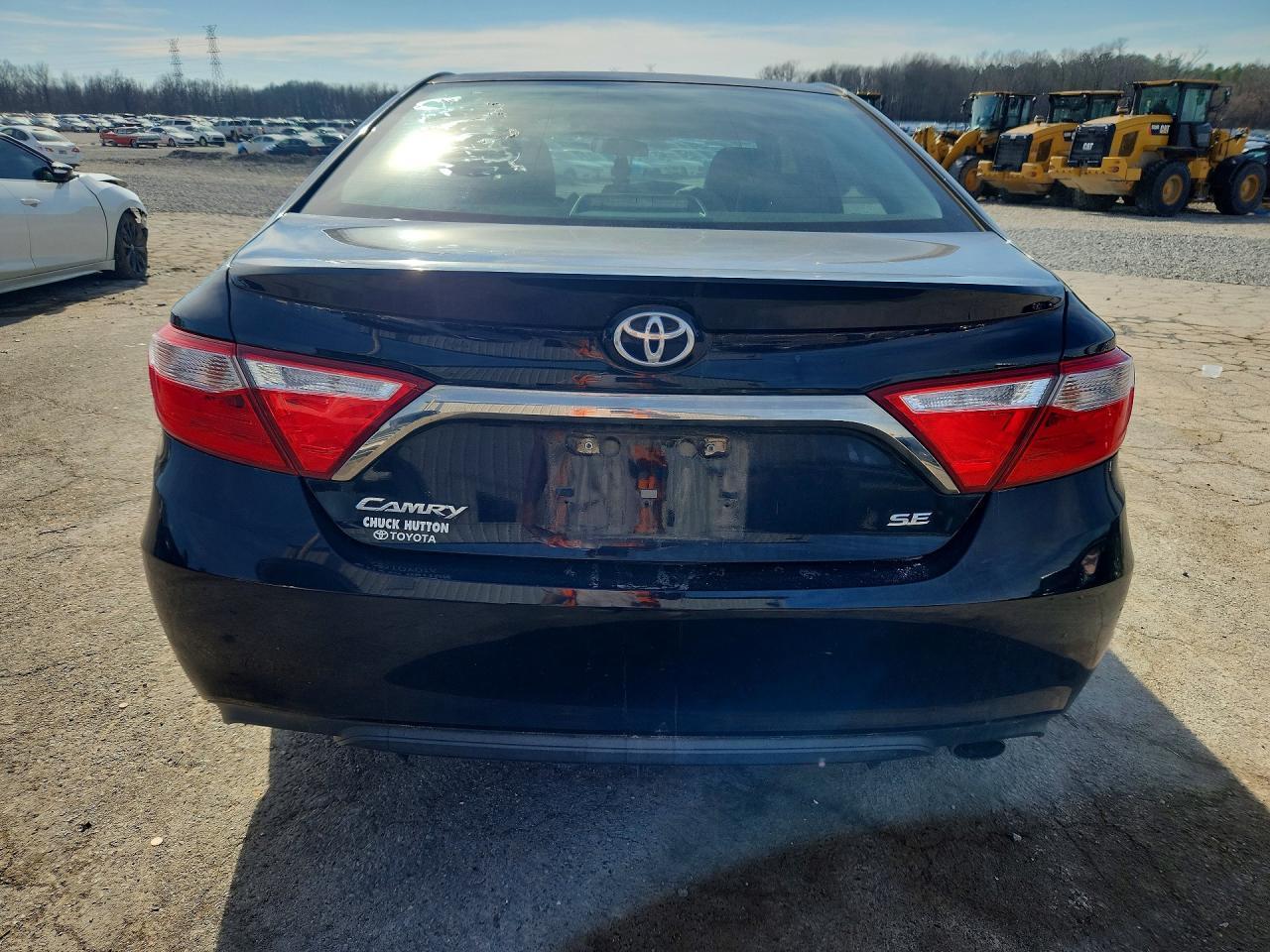 2017 TOYOTA CAMRY